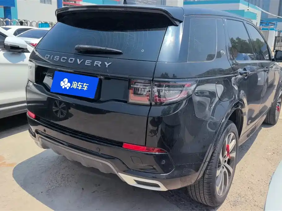 Land Rover Discovery Sport 2023 — фото 3