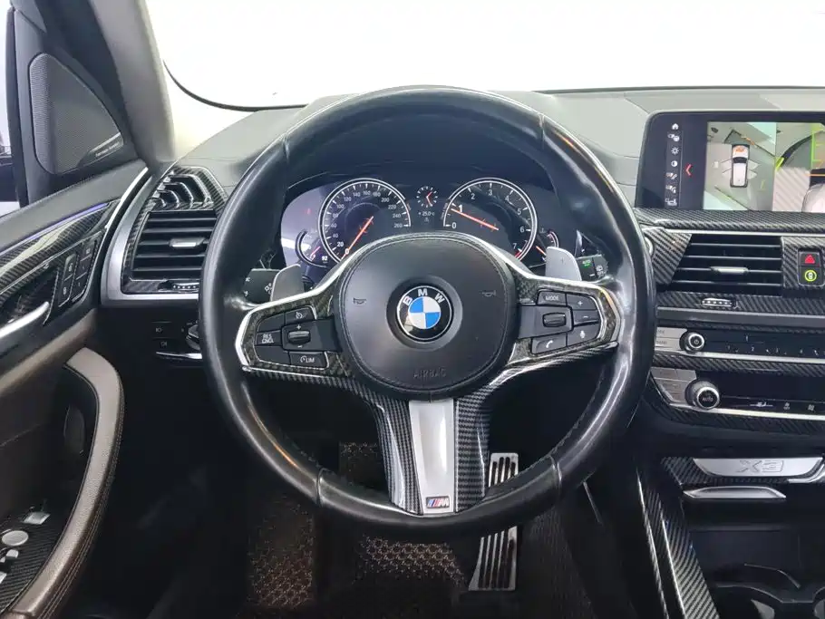 BMW X3 2018 — фото 15