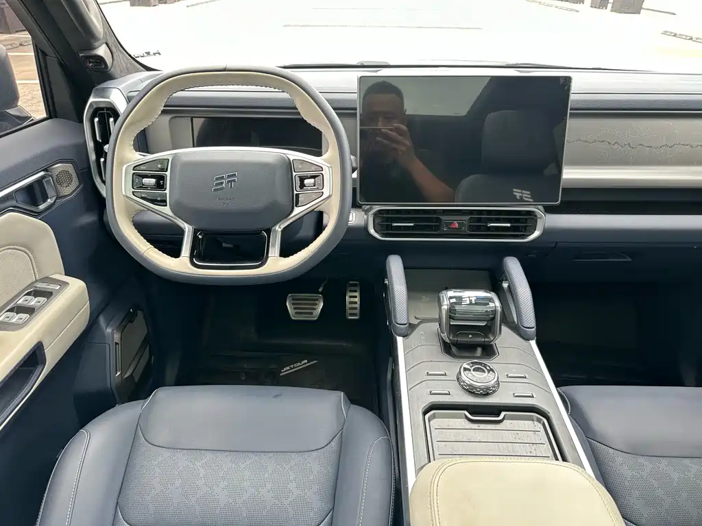 Jetour Traveller C-DM 2025 — фото 11