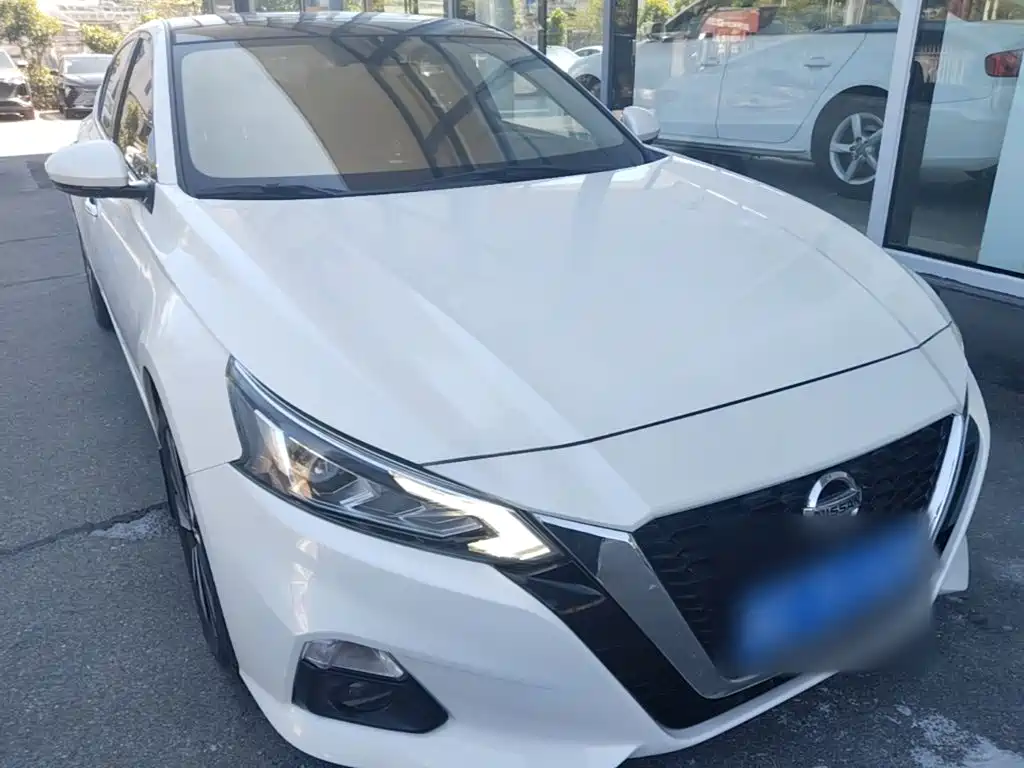 Nissan Teana 2021