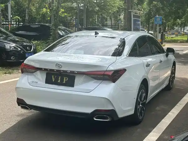 Toyota Avalon 2023