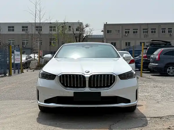 BMW 5 Series 2024