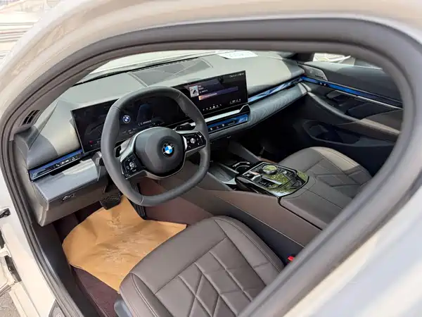 BMW 5 Series 2024