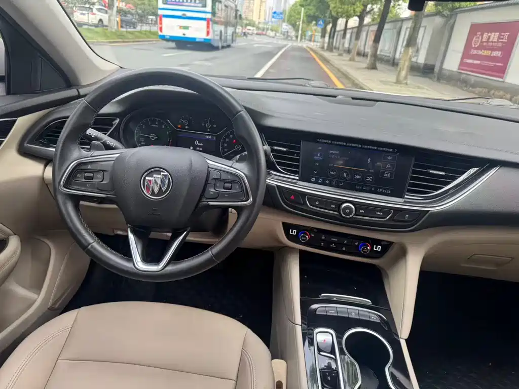 Buick Regal 2021 — фото 14