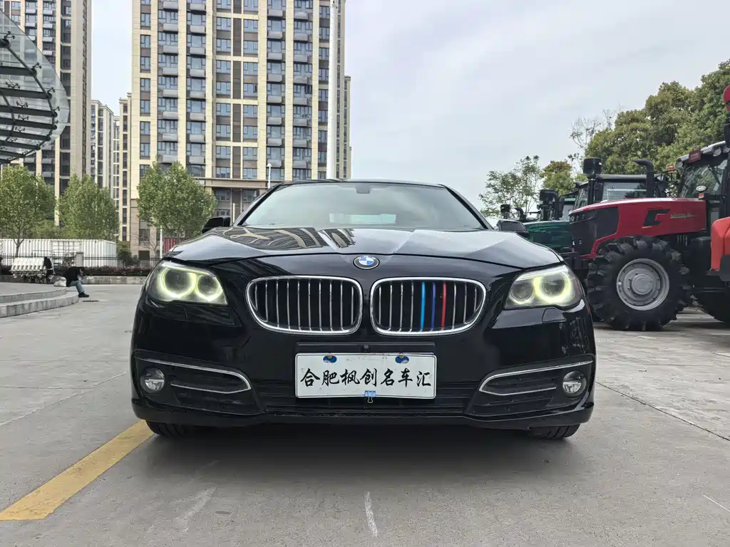 BMW 5 Series 2016 — фото 2