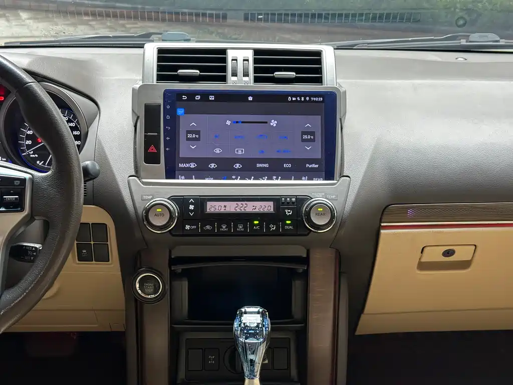 Toyota Prado 2017 — фото 14