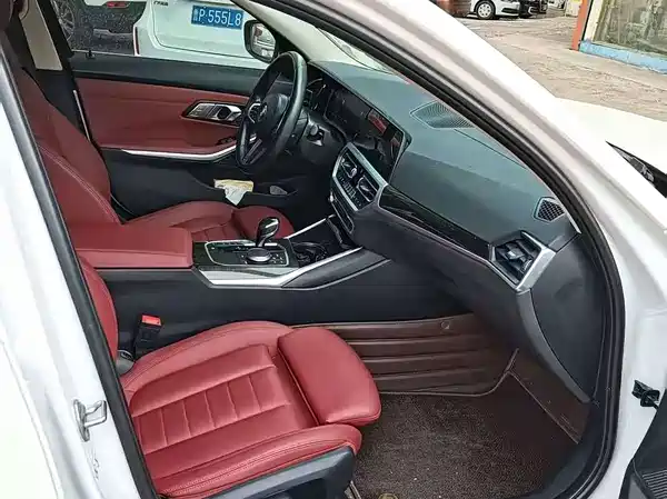 BMW 3 Series 2020