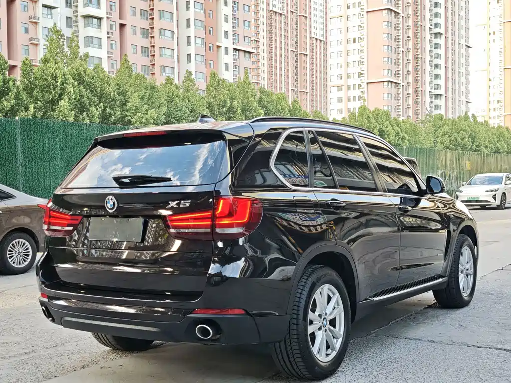 BMW X5 2016 — фото 10