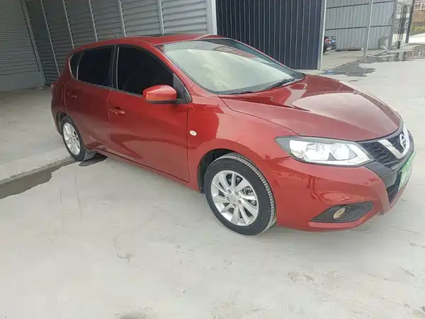 Nissan Tiida 2019
