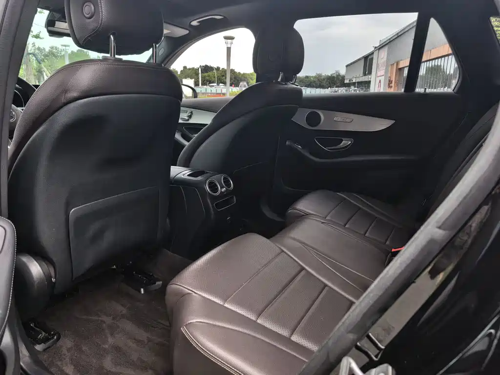Mercedes-Benz GLC 2022