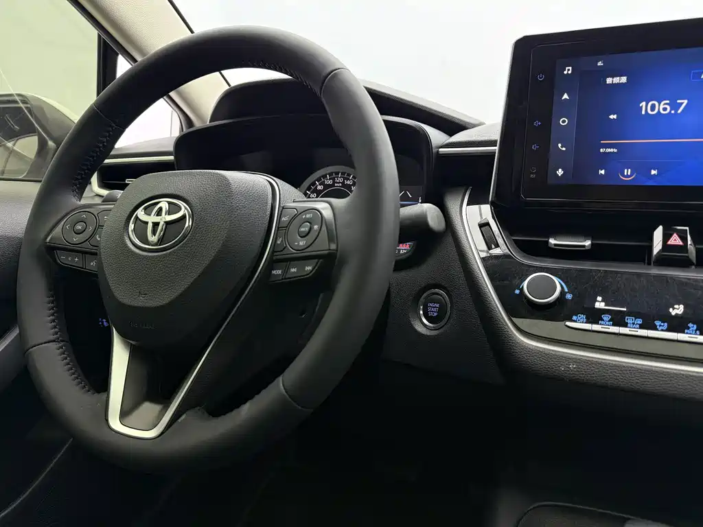 Toyota Corolla 2022 — фото 20