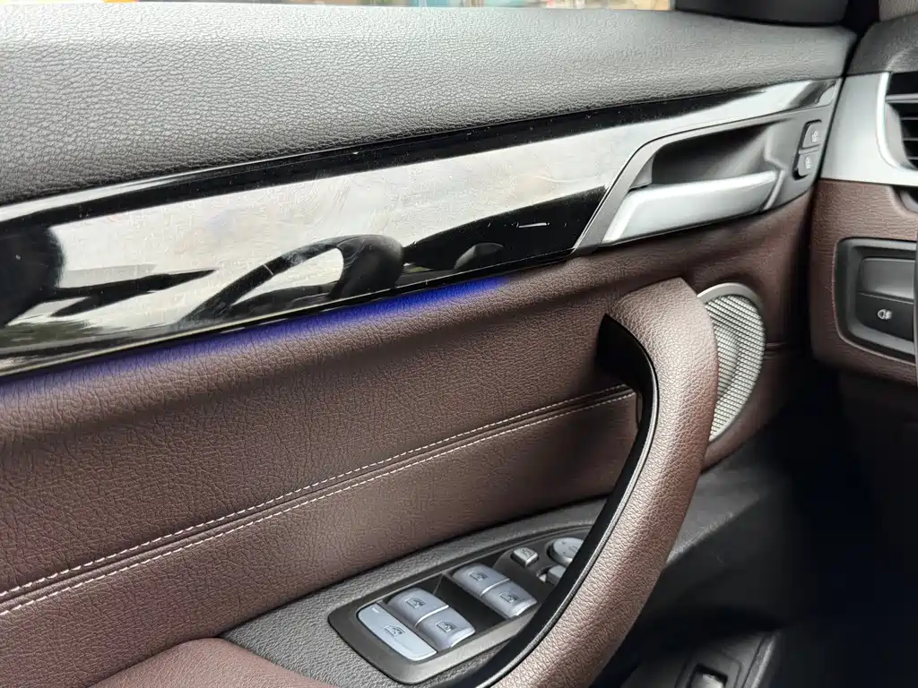 BMW X1 2022 — фото 11