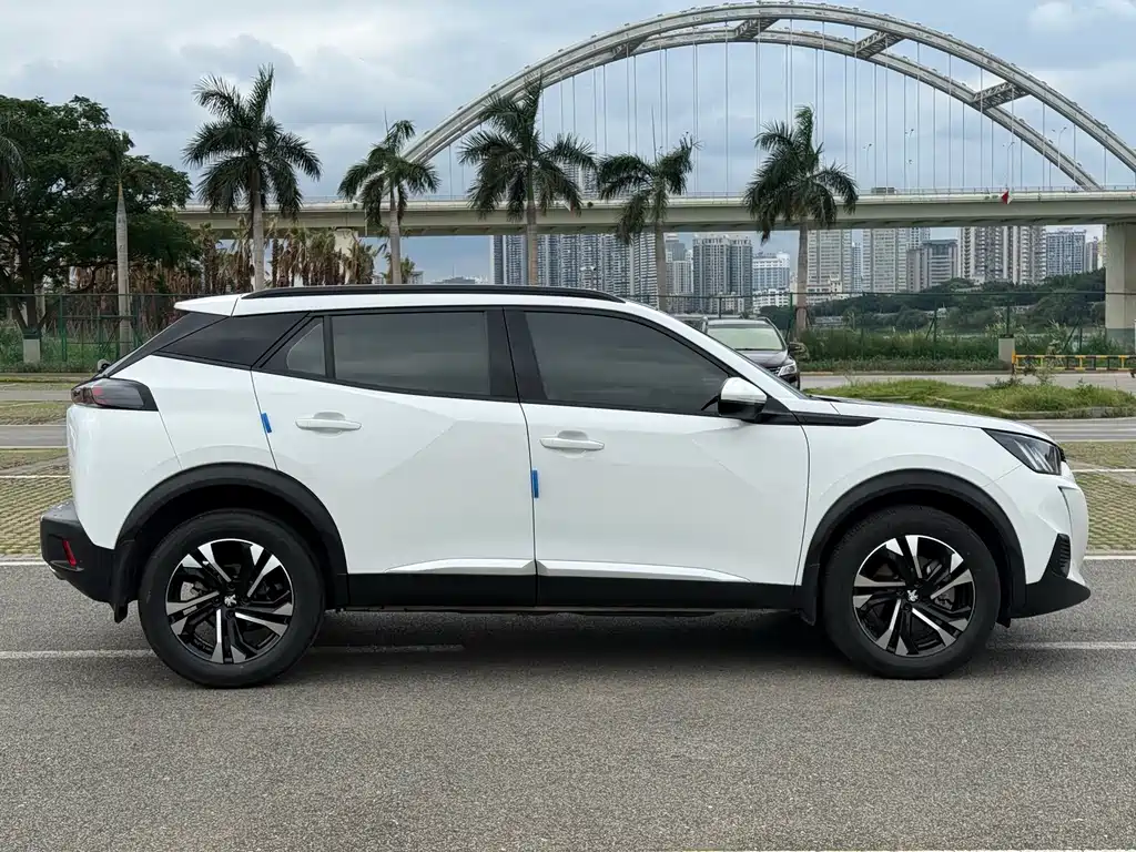 Peugeot 2008 2025