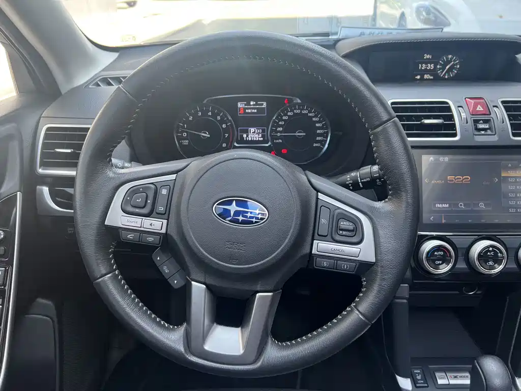 Subaru Forester 2018 — фото 13