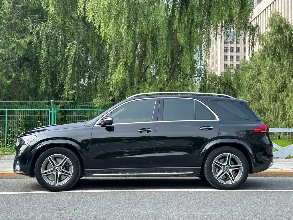 Mercedes-Benz GLE 2023 — фото 18
