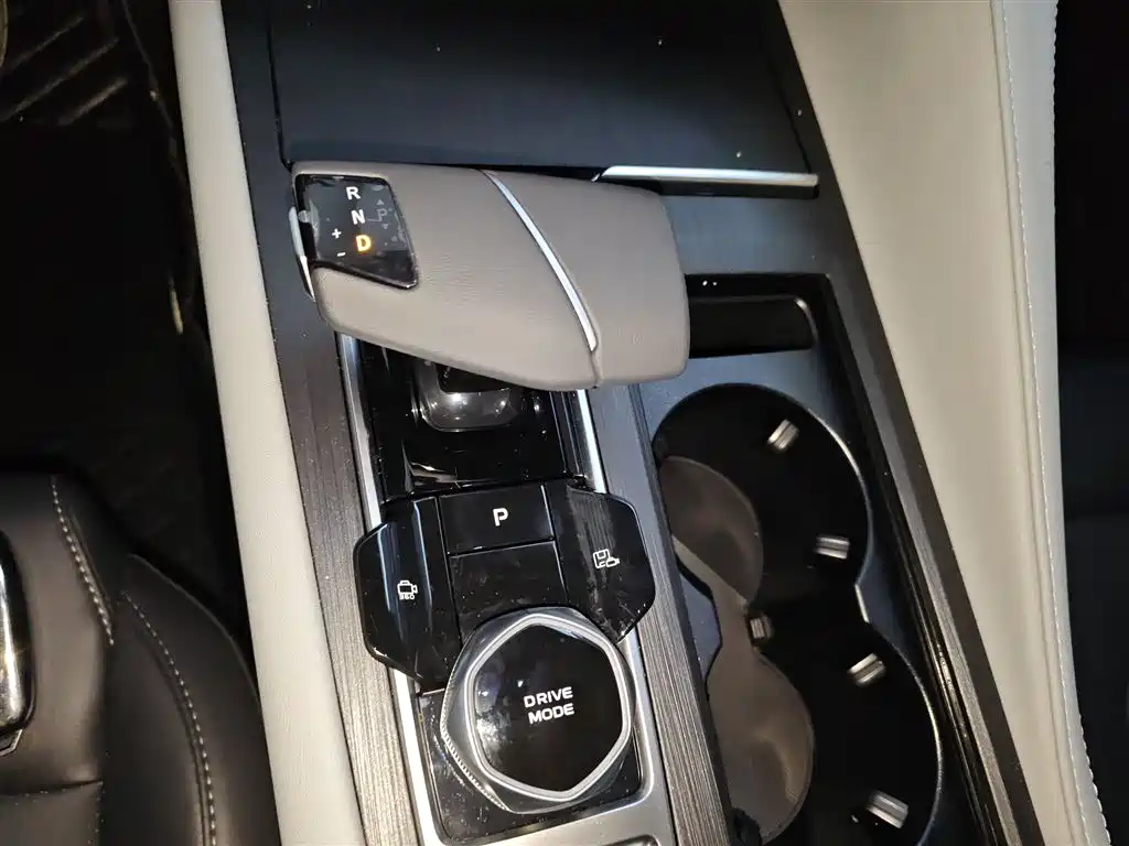 Changan CS75 PLUS 2025 — фото 14