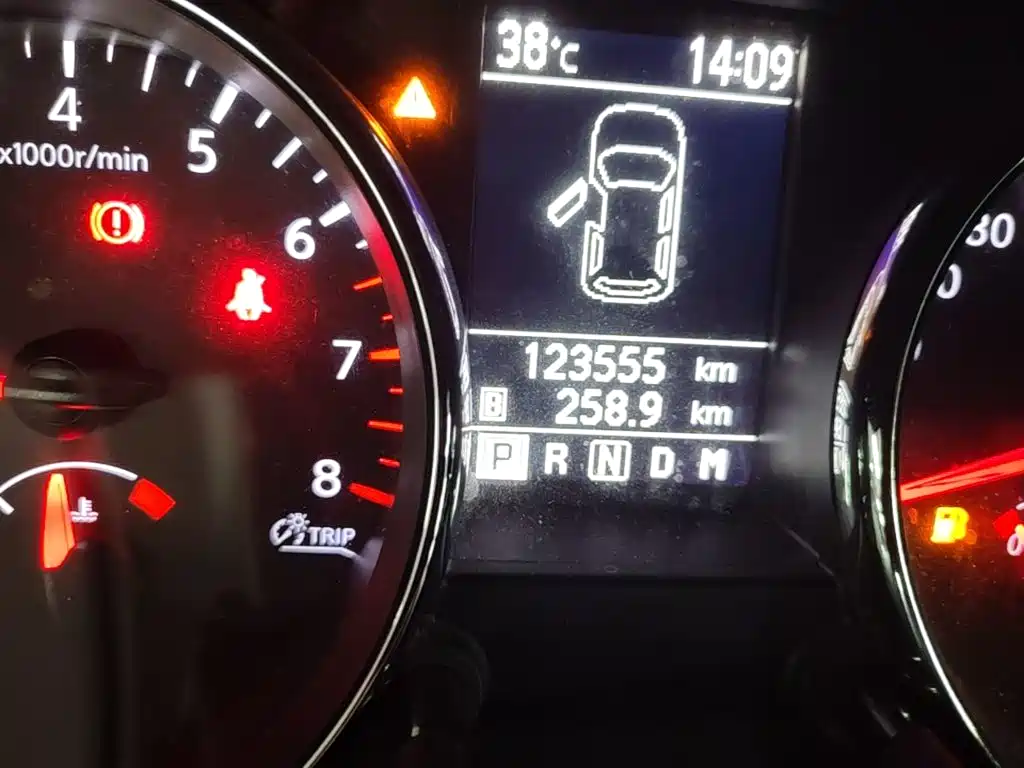 Nissan Qashqai 2014 — фото 19