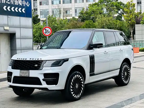 Land Rover Range Rover 2014