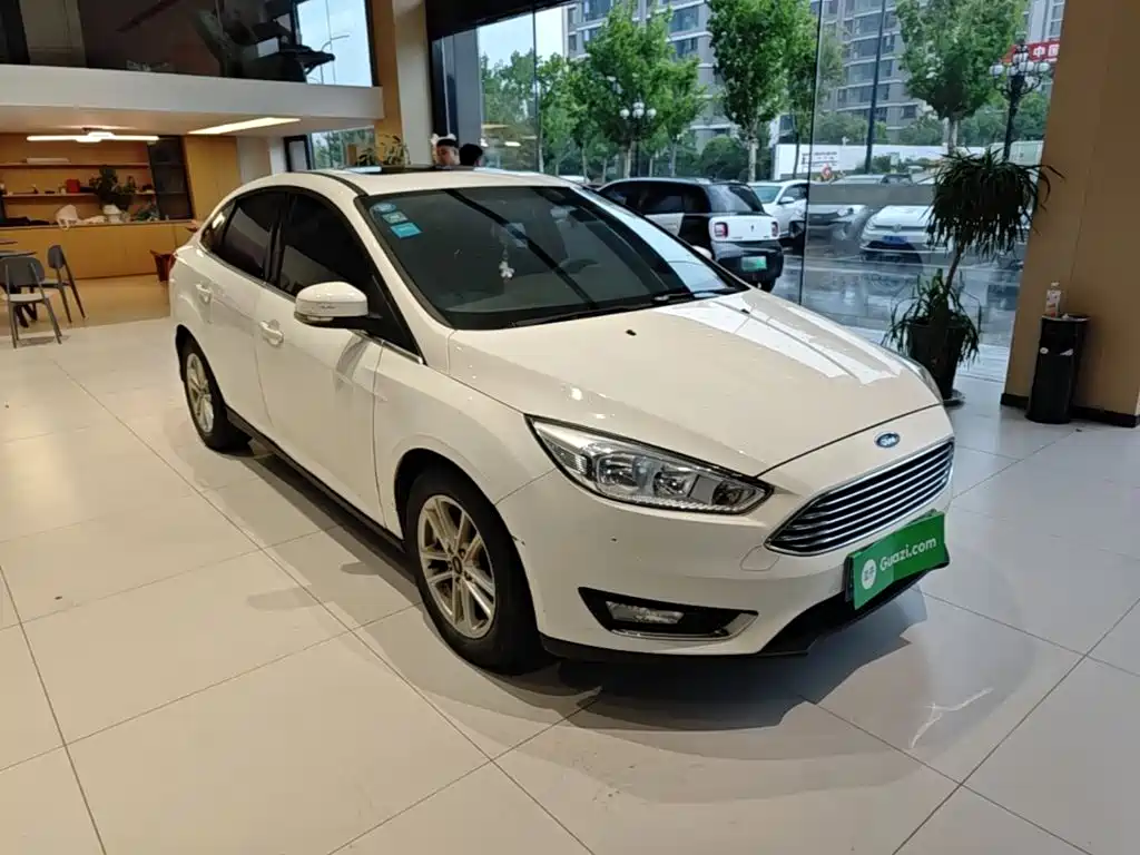 Ford Focus 2016 — фото 4