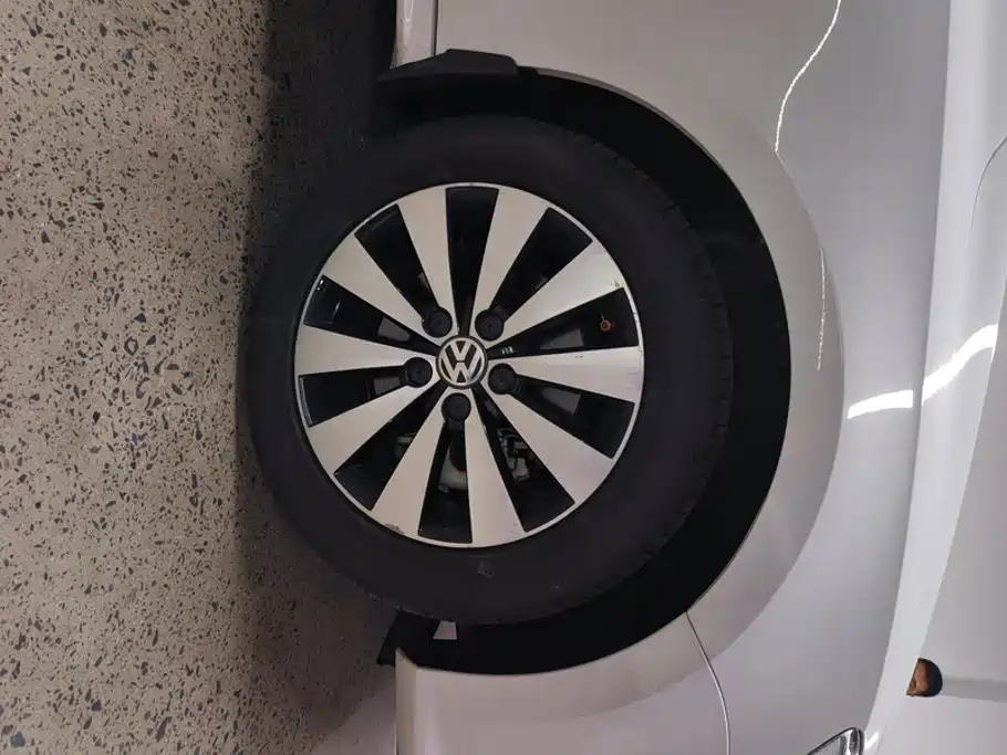 Volkswagen Sagitar 2017