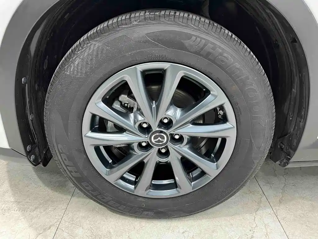 Mazda CX-4 2023 — фото 19