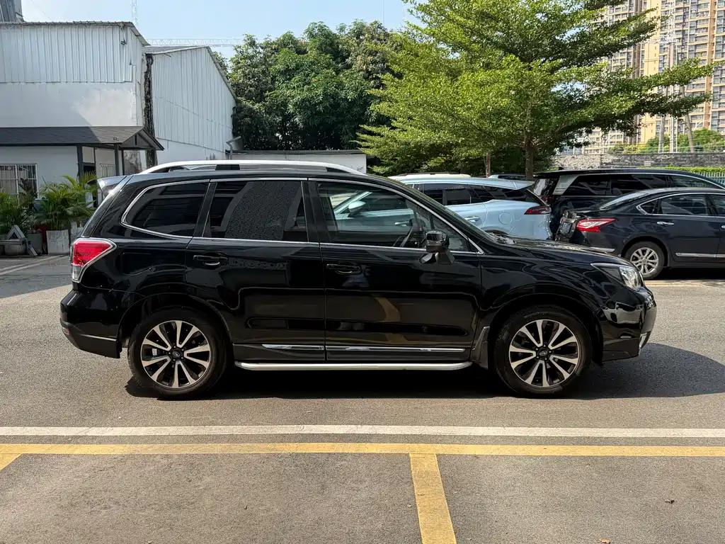 Subaru Forester 2016
