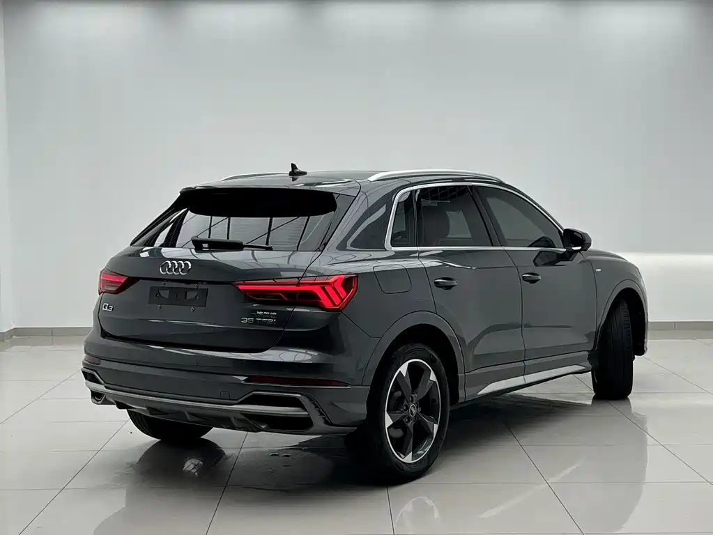 Audi Q3 2023