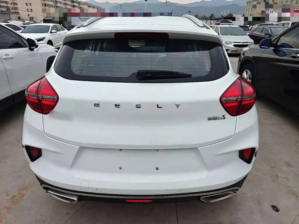 Geely Emgrand GS 2020