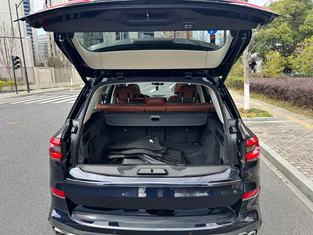 BMW X5 2019 — фото 11