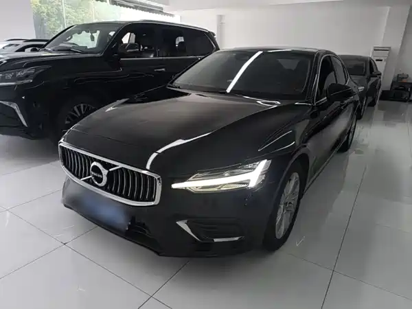 Volvo S60 2020