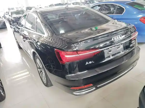 Audi A6L 2020