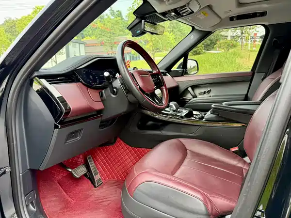 Land Rover Range Rover Sport 2024