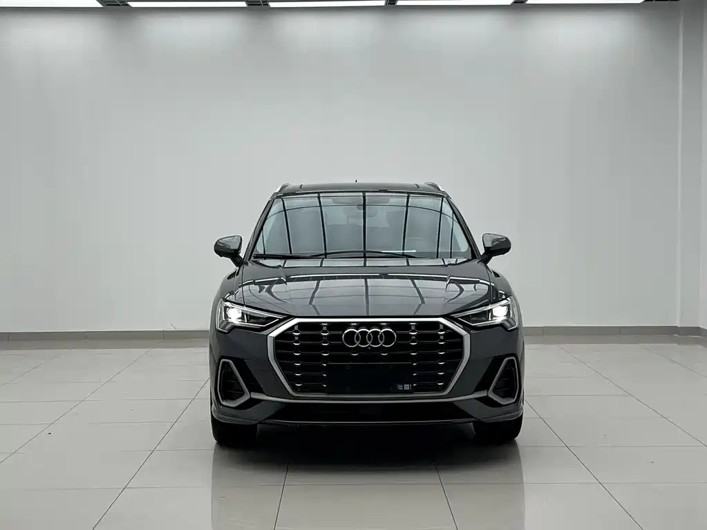 Audi Q3 2023