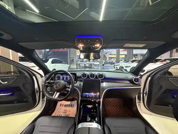 Mercedes-Benz C-Class 2021