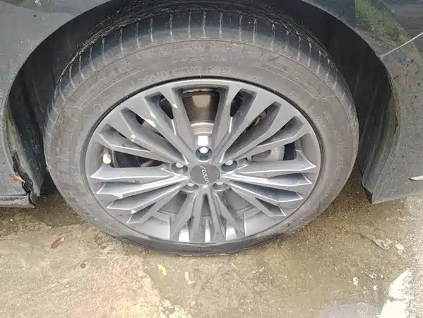 Dongfeng Yixuan MAX 2023
