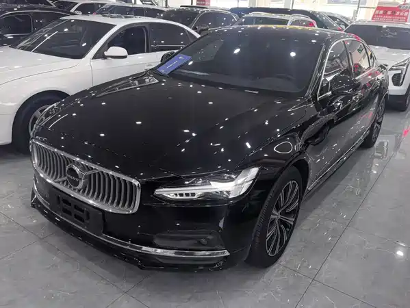 Volvo S90 2021