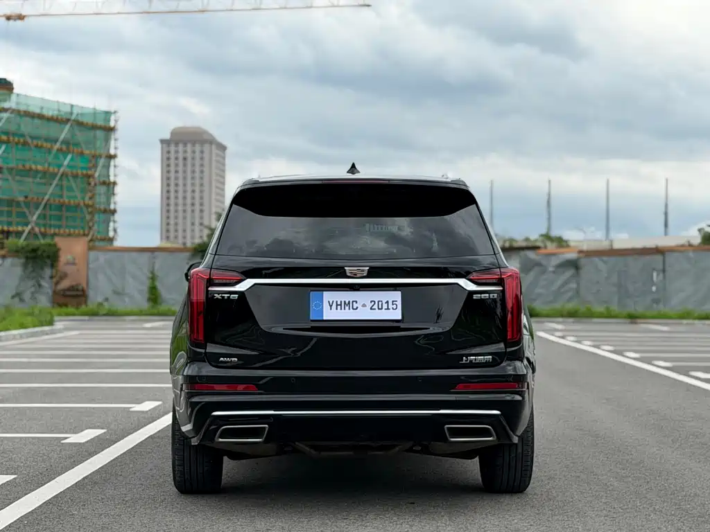 Cadillac XT6 2021 — фото 19