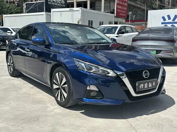 Nissan Teana 2021