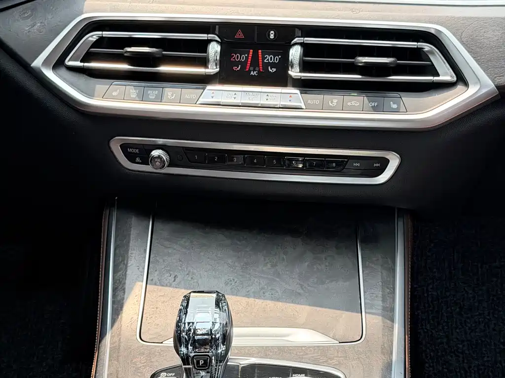 BMW X5 2019 — фото 10