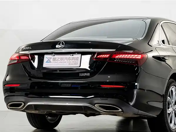 Mercedes-Benz E-Class 2023