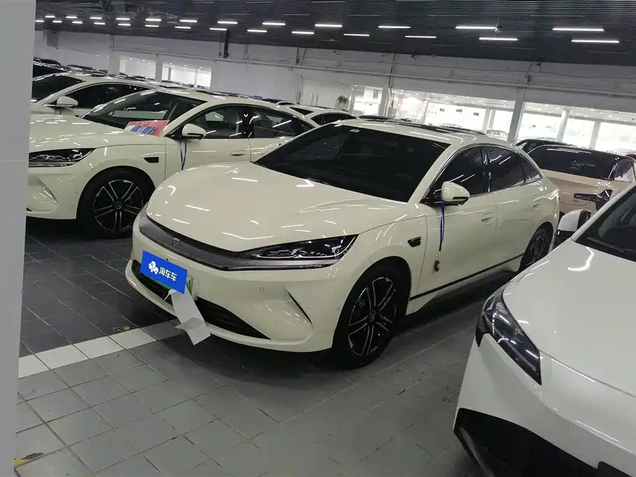 BYD Qin L 2025 — фото 1