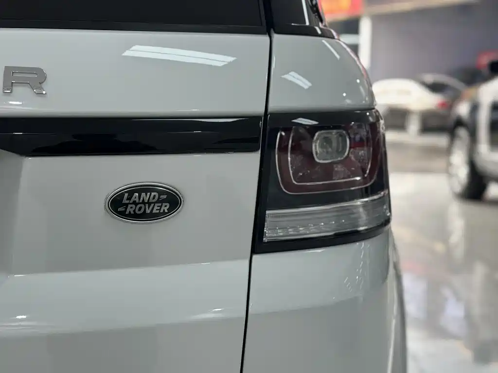 Land Rover Sport 2015 — фото 16