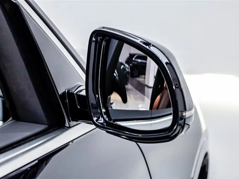 BMW X7 2023 — фото 20