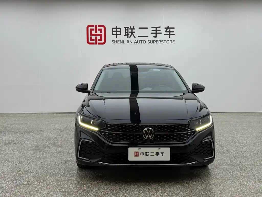 Volkswagen Passat 2021