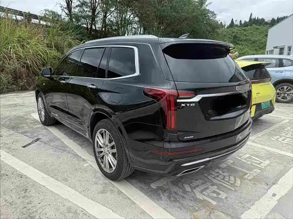Cadillac XT6 2021