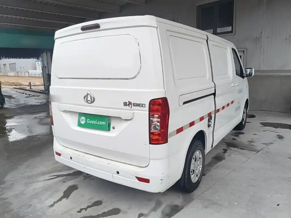 Changan Ruixing EM60 2024