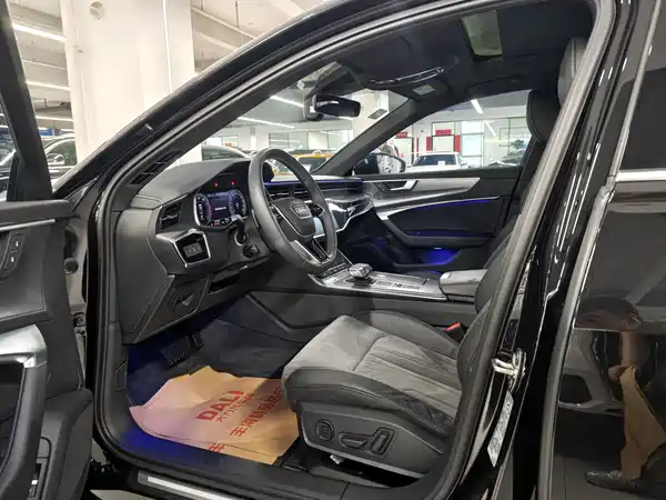 Audi A6L 2020