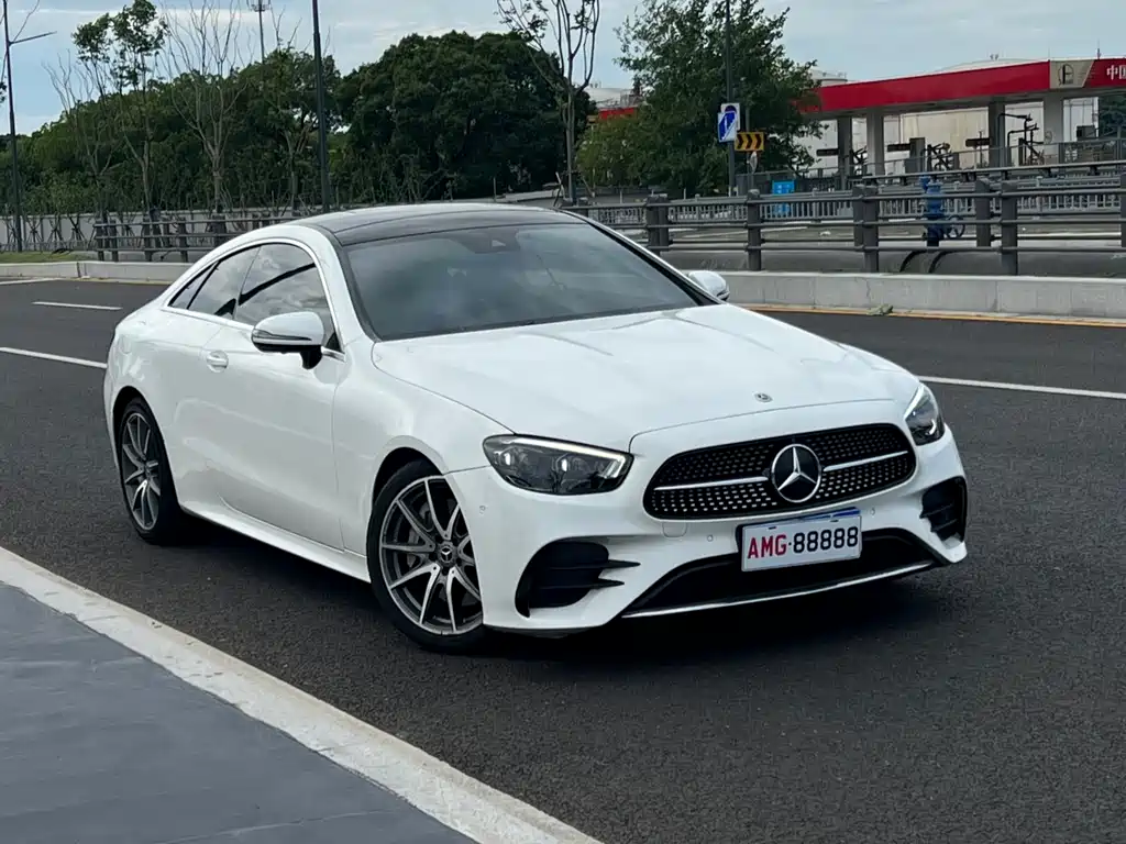 Mercedes-Benz E-Class 2021