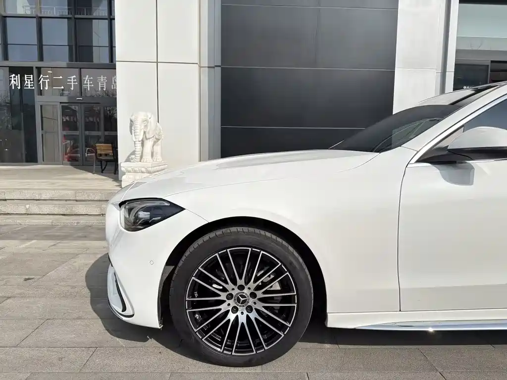 Mercedes-Benz C-Class 2022 — фото 8