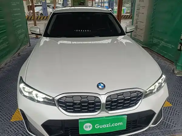 BMW 3 Series 2024